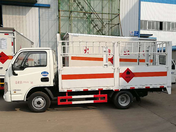 躍進3.3米汽油(藍牌)氣瓶車 躍進3.3米汽油(藍牌)氣瓶車