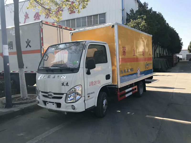 躍進3.3米汽油(藍牌)氣體廂式車 躍進3.3米汽油(藍牌)氣體廂式車