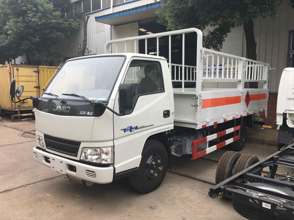 江鈴4.1米(藍牌)氣瓶車 江鈴4.1米(藍牌)氣瓶車