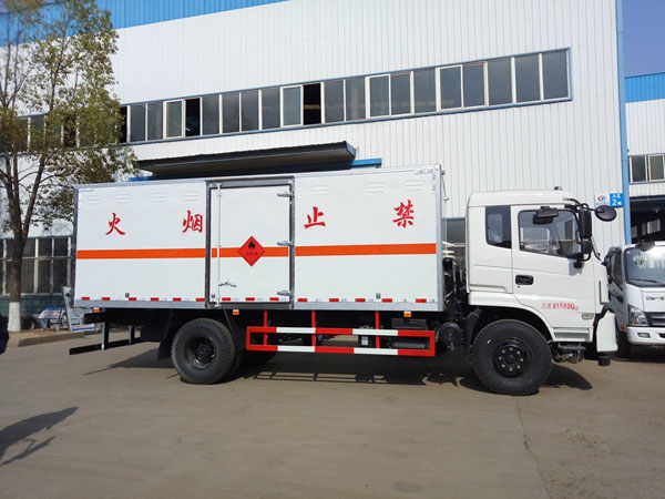 易燃氣體廂式運輸車 易燃氣體廂式運輸車