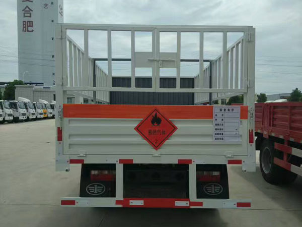 解放4.1米(藍(lán)牌)氣瓶車 解放4.1米(藍(lán)牌)氣瓶車