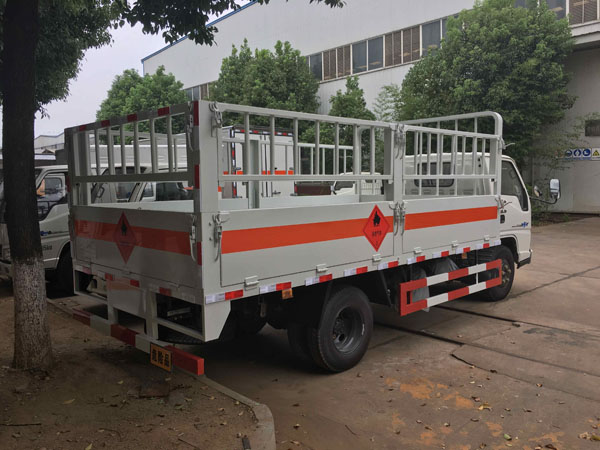 江鈴4.1米(藍牌)氣瓶車 江鈴4.1米(藍牌)氣瓶車