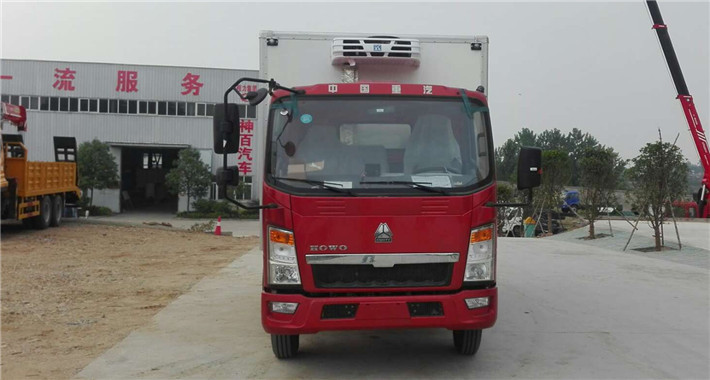 重汽豪沃 4.2米冷藏車 重汽豪沃 4.2米冷藏車