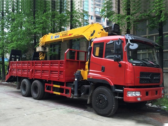 楚風后雙橋隨車吊 楚風后雙橋隨車吊