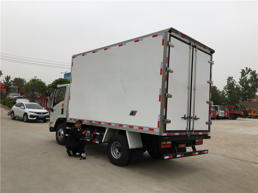 大運 4.2米冷藏車 大運 4.2米冷藏車