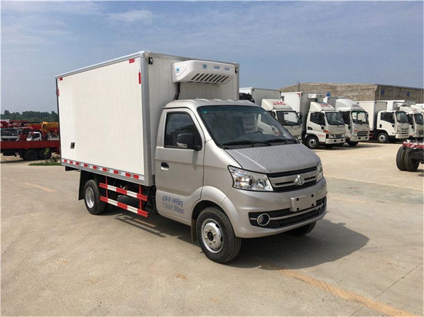 長(zhǎng)安跨越王后雙輪 3.35米冷藏車 長(zhǎng)安跨越王后雙輪 3.35米冷藏車