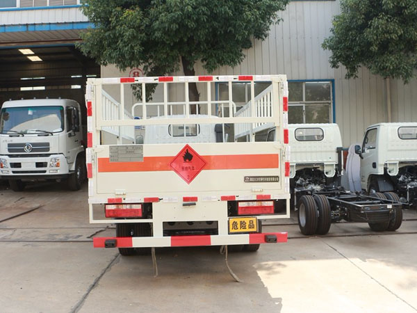 多利卡4.1米(4噸)氣瓶車 多利卡4.1米(4噸)氣瓶車