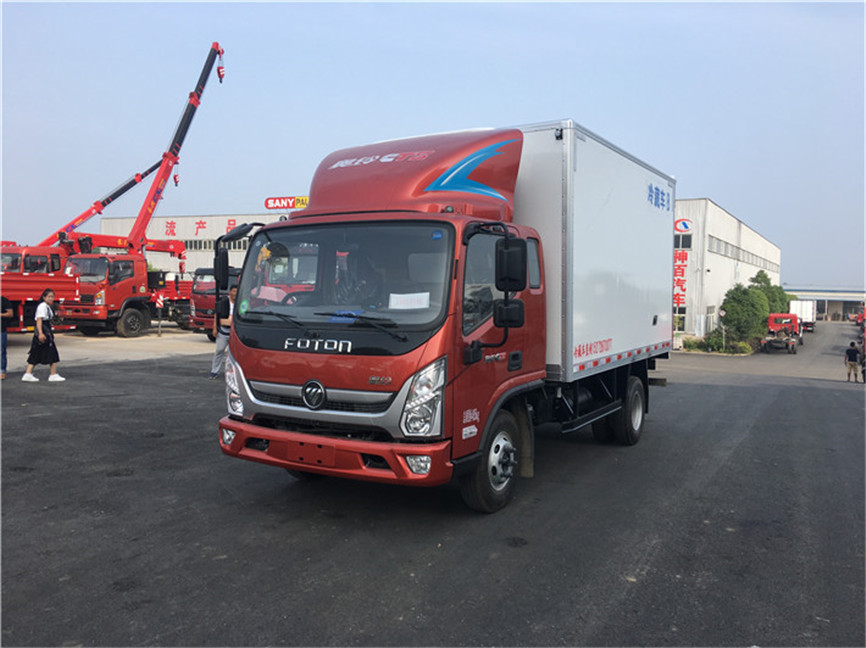 福田奧鈴M4 3.7米排半冷藏車 福田奧鈴M4 3.7米排半冷藏車