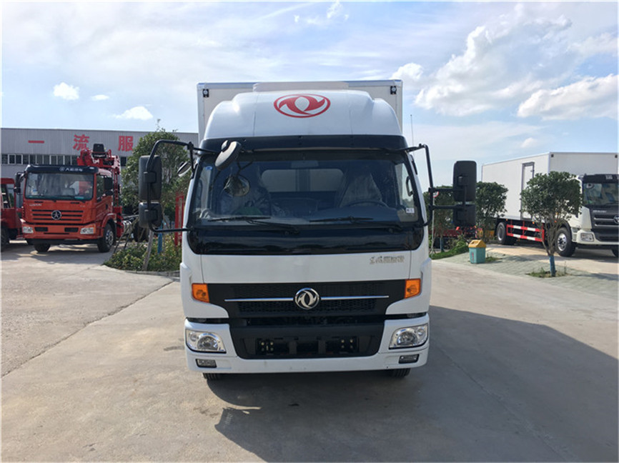 東風凱普特排半 3.7米冷藏車 東風凱普特排半 3.7米冷藏車