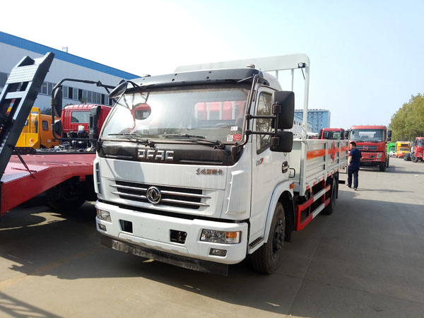 多利卡5.1米(7噸)氣瓶車 多利卡5.1米(7噸)氣瓶車