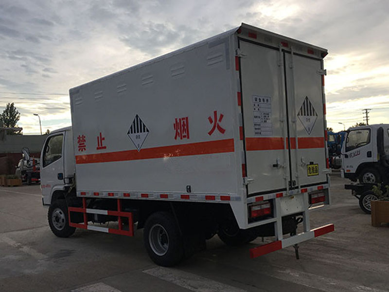 多利卡4.1米(藍牌)雜項危險品廂式車 多利卡4.1米(藍牌)雜項危險品廂式車