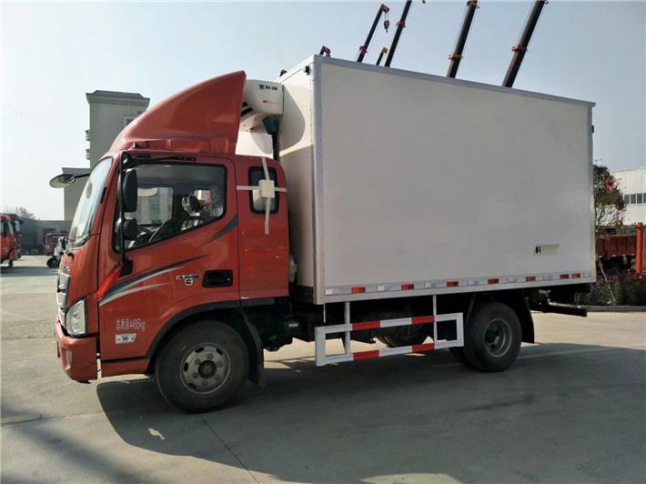 福田歐馬可S3 3.7米排半冷藏車 福田歐馬可S3 3.7米排半冷藏車