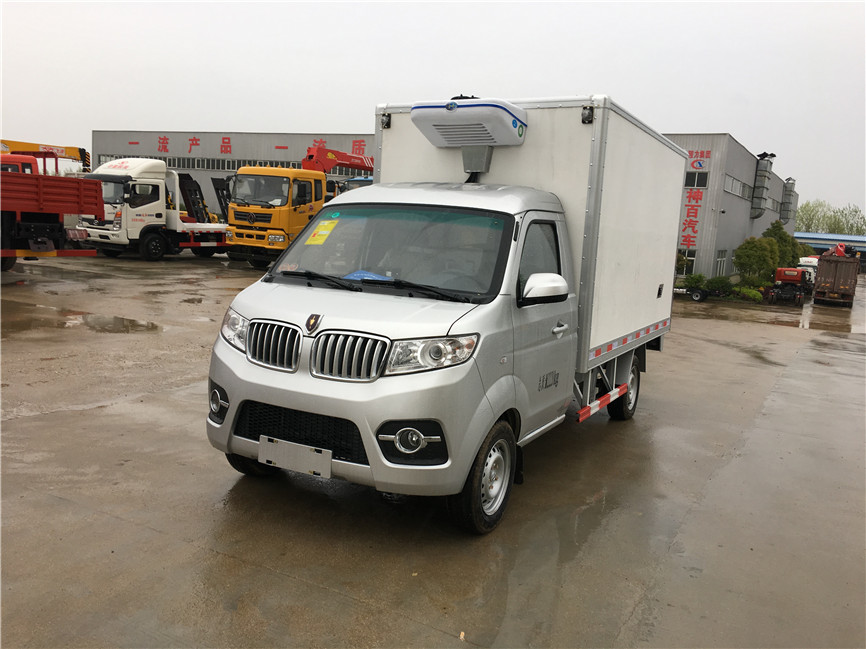金杯T30 2.85米冷藏車(chē) 金杯T30 2.85米冷藏車(chē)