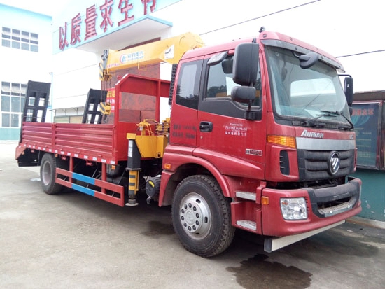歐曼單橋隨車吊 歐曼單橋隨車吊