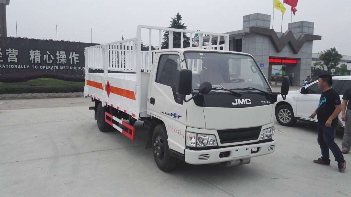 江鈴4.1米(藍牌)氣瓶車 江鈴4.1米(藍牌)氣瓶車