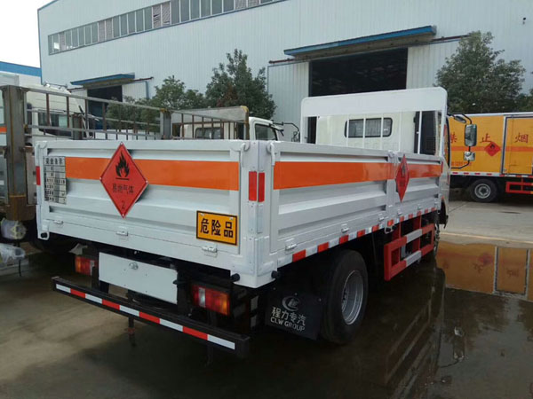 重汽4.1米(藍牌)氣瓶車 重汽4.1米(藍牌)氣瓶車