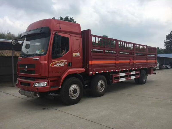 柳汽9.5米(15.3噸)氣瓶車 柳汽9.5米(15.3噸)氣瓶車