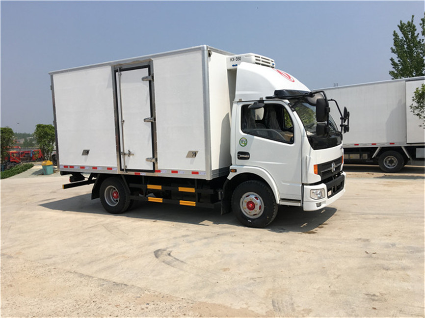 東風凱普特 4.2米冷藏車 東風凱普特 4.2米冷藏車