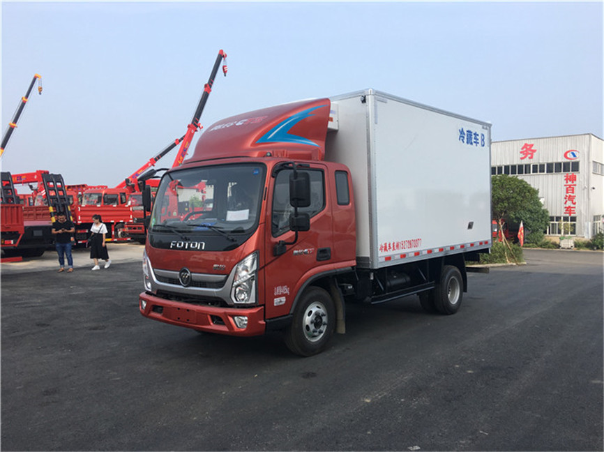 福田奧鈴M4 3.7米排半冷藏車 福田奧鈴M4 3.7米排半冷藏車