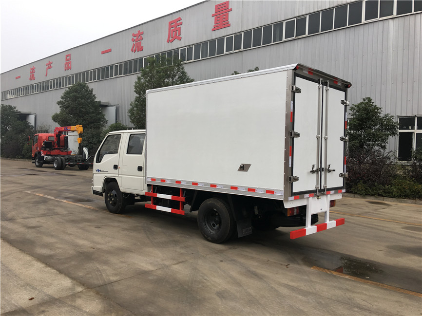 江鈴順達雙排 3.2米冷藏車 江鈴順達雙排 3.2米冷藏車
