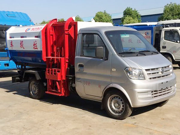 東風小康掛桶式垃圾車 東風小康掛桶式垃圾車