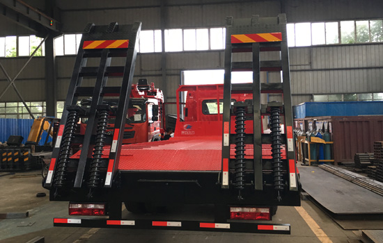 【國五】江淮小三軸挖機平板車 【國五】江淮小三軸挖機平板車