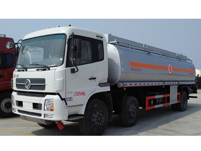 東風特商三軸20噸油罐車  東風特商三軸20噸油罐車