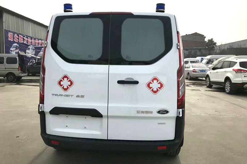 特順短軸汽油救護車 特順短軸汽油救護車