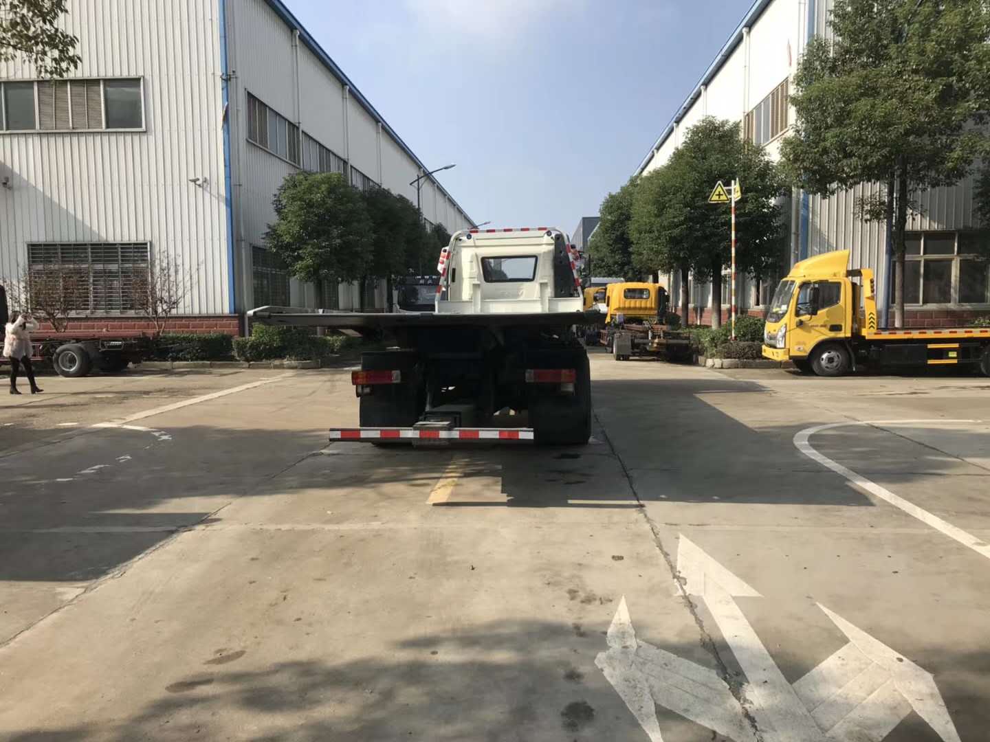 解放J6重型清障車(5800軸距) 解放J6重型清障車(5800軸距)