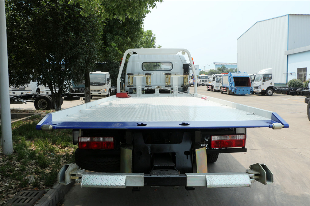 東風大多利卡黃牌一拖二清障車 東風大多利卡黃牌一拖二清障車
