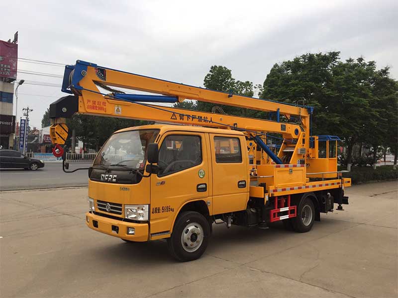 東風(fēng)雙排16米高空作業(yè)車(chē) 東風(fēng)雙排16米高空作業(yè)車(chē)