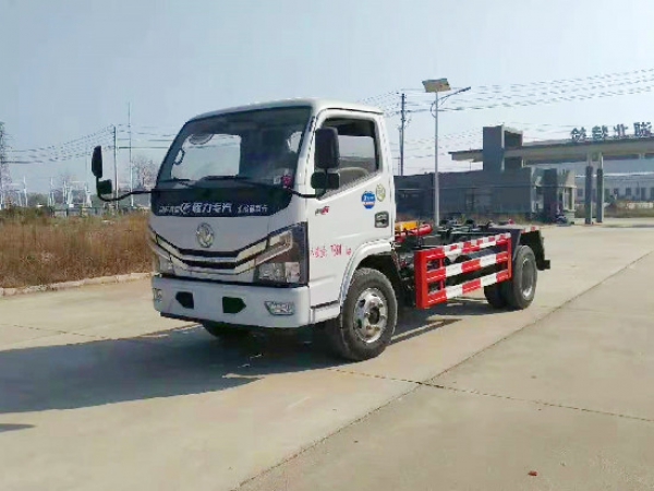 東風小多利卡國六5方車廂可卸(鉤臂)式垃圾車 東風小多利卡國六5方車廂可卸(鉤臂)式垃圾車