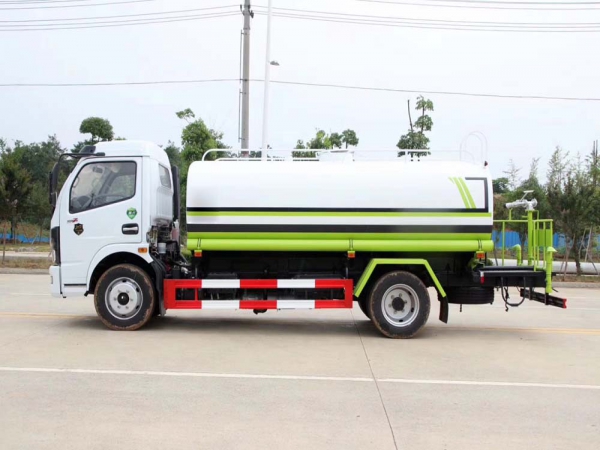 新款國六9-10方東風凱普特灑水車 新款國六9-10方東風凱普特灑水車