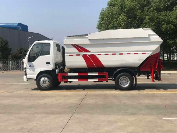 五十鈴100p國六無泄漏后掛桶垃圾車 五十鈴100p國六無泄漏后掛桶垃圾車