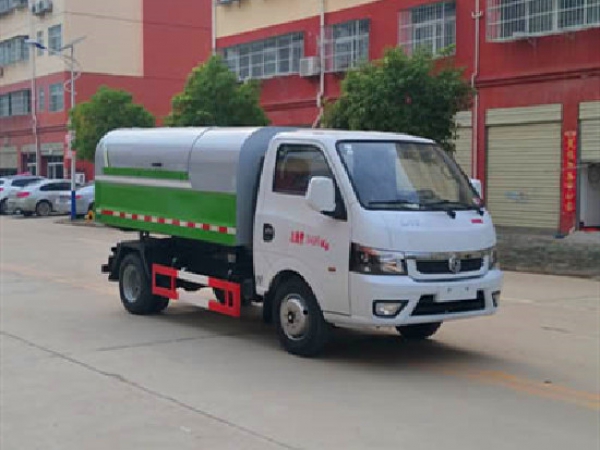 東風途逸國六3~4方密封垃圾車 東風途逸國六3~4方密封垃圾車
