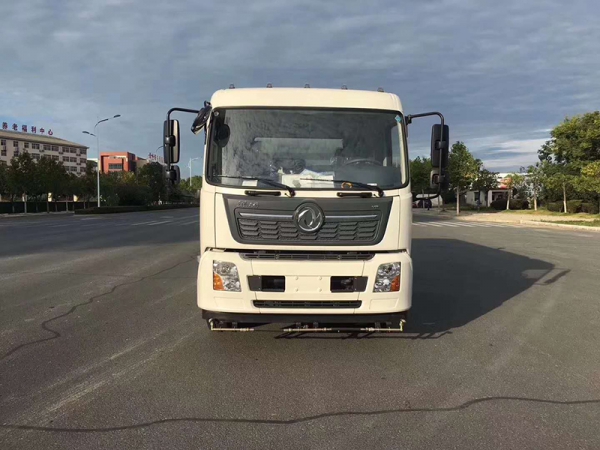 東風天錦7水9塵洗掃車(國六) 東風天錦7水9塵洗掃車(國六)