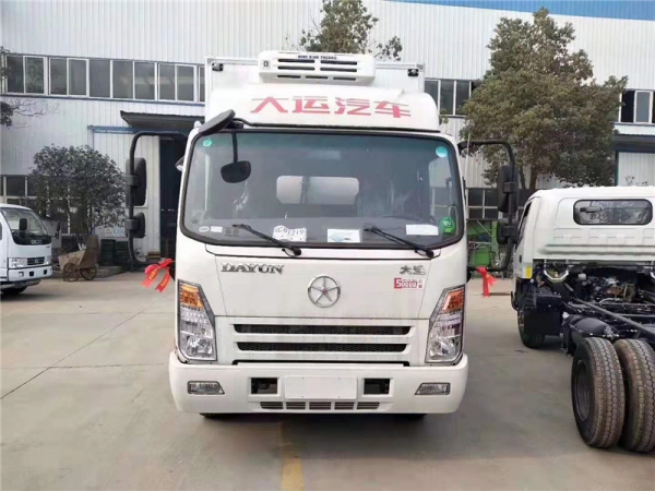 (國六4.2米)大運藍牌冷藏車 (國六4.2米)大運藍牌冷藏車