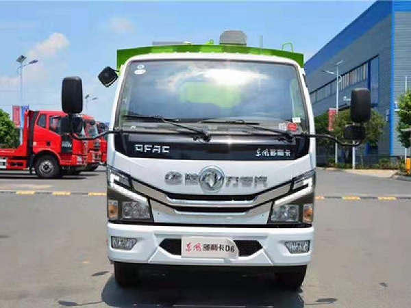 東風多利卡國六5方掃路車 東風多利卡國六5方掃路車
