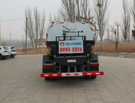 寧汽牌10立方灑水車 寧汽牌10立方灑水車